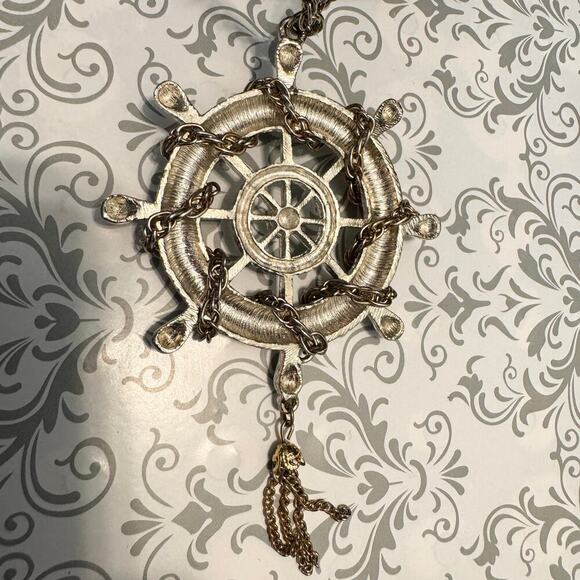 Vintage Silver Chain Wrapped Ships Wheel Nautical Necklace Pendant - Picture 6 of 7